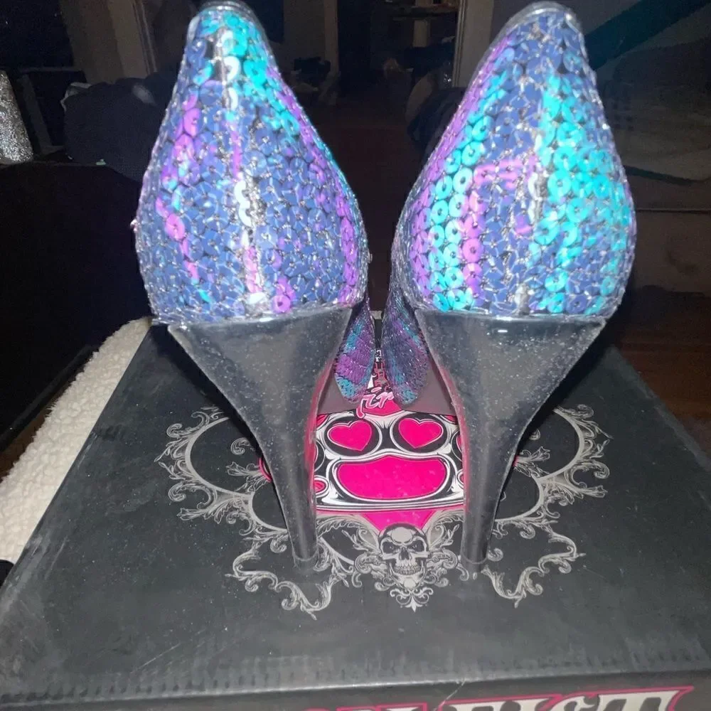 NIB Iron Fist Debracorn Sequin Platform Heels Size 5 - Picture 8 of 9